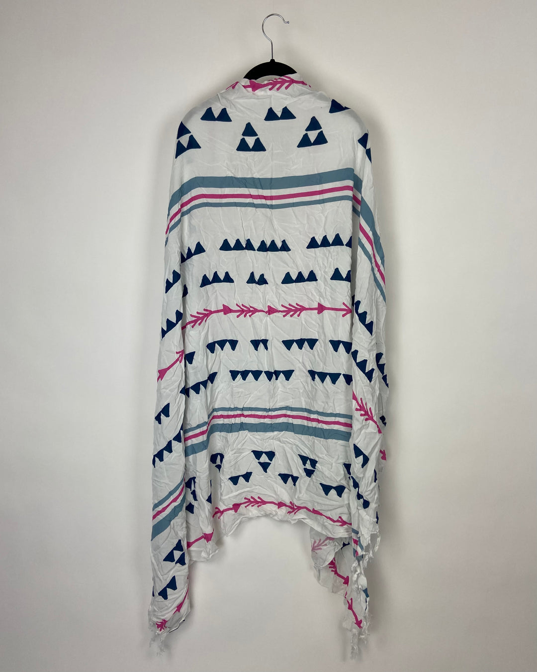 White Arrow Printed Lightweight Scarf