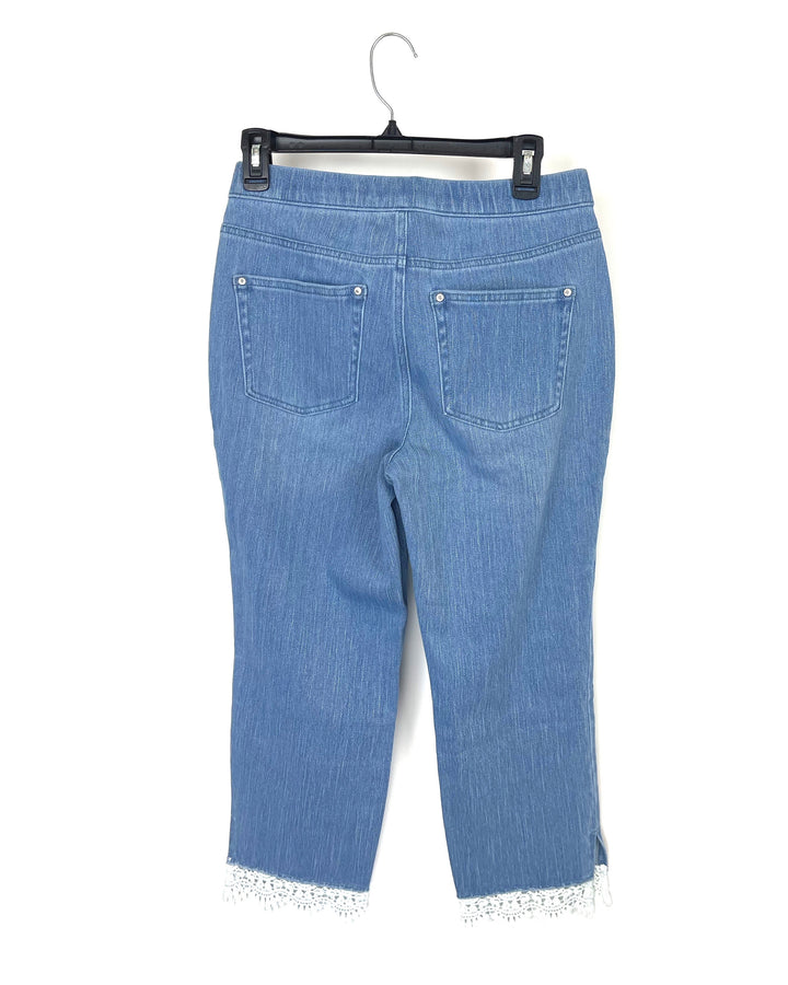 White Lace Trim Blue Jeans - Size 6/8