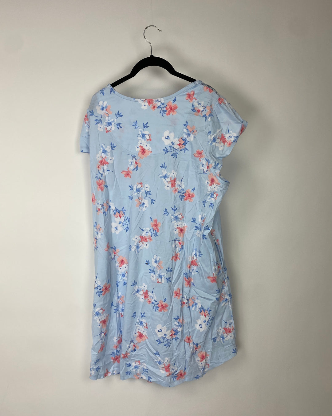 Blue and Pink Floral Nightgown - Extra Large