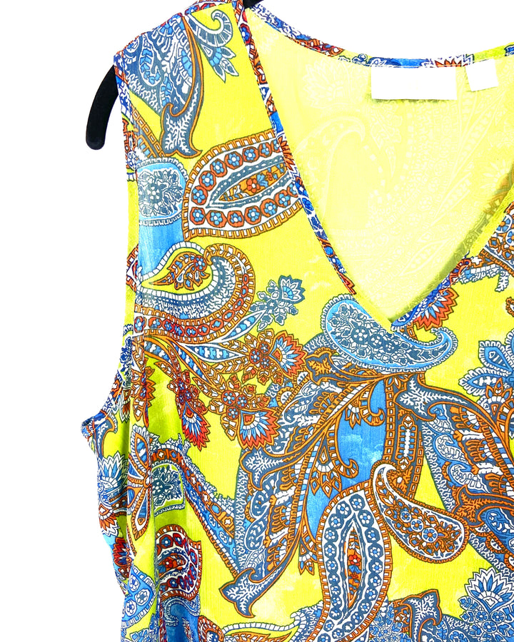 Green Abstract Sleeveless Blouse - Size 10/12