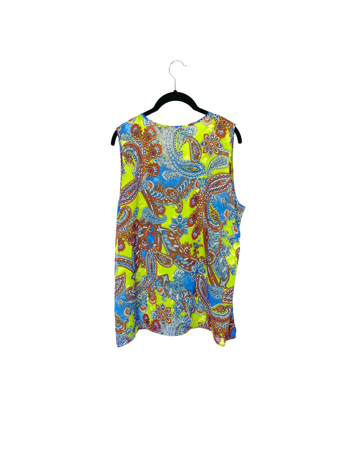Green Abstract Sleeveless Blouse - Size 10/12