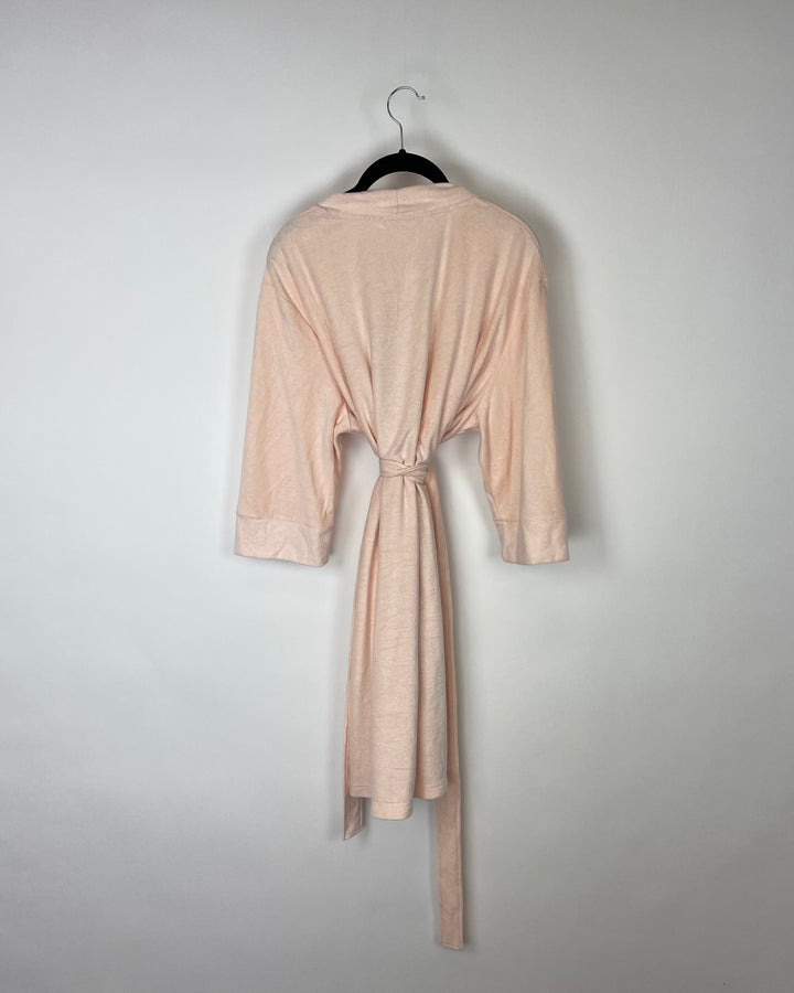 Light Pink Quarter Sleeve Robe - Small