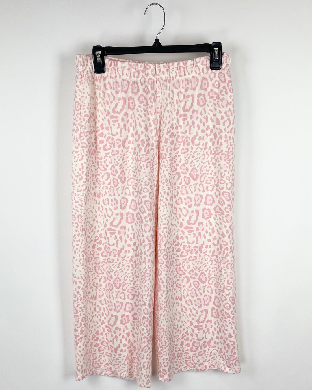 Cheetah Print Cropped Pajama Pants - Small