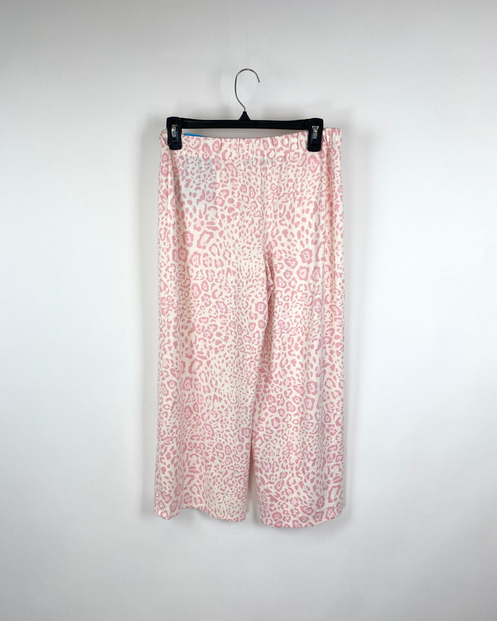 Cheetah Print Cropped Pajama Pants - Small
