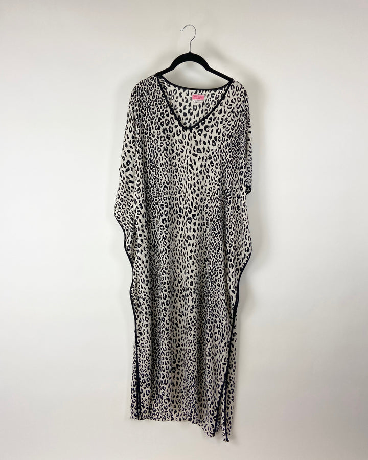 Black and White Caftan - Extra Small / Small