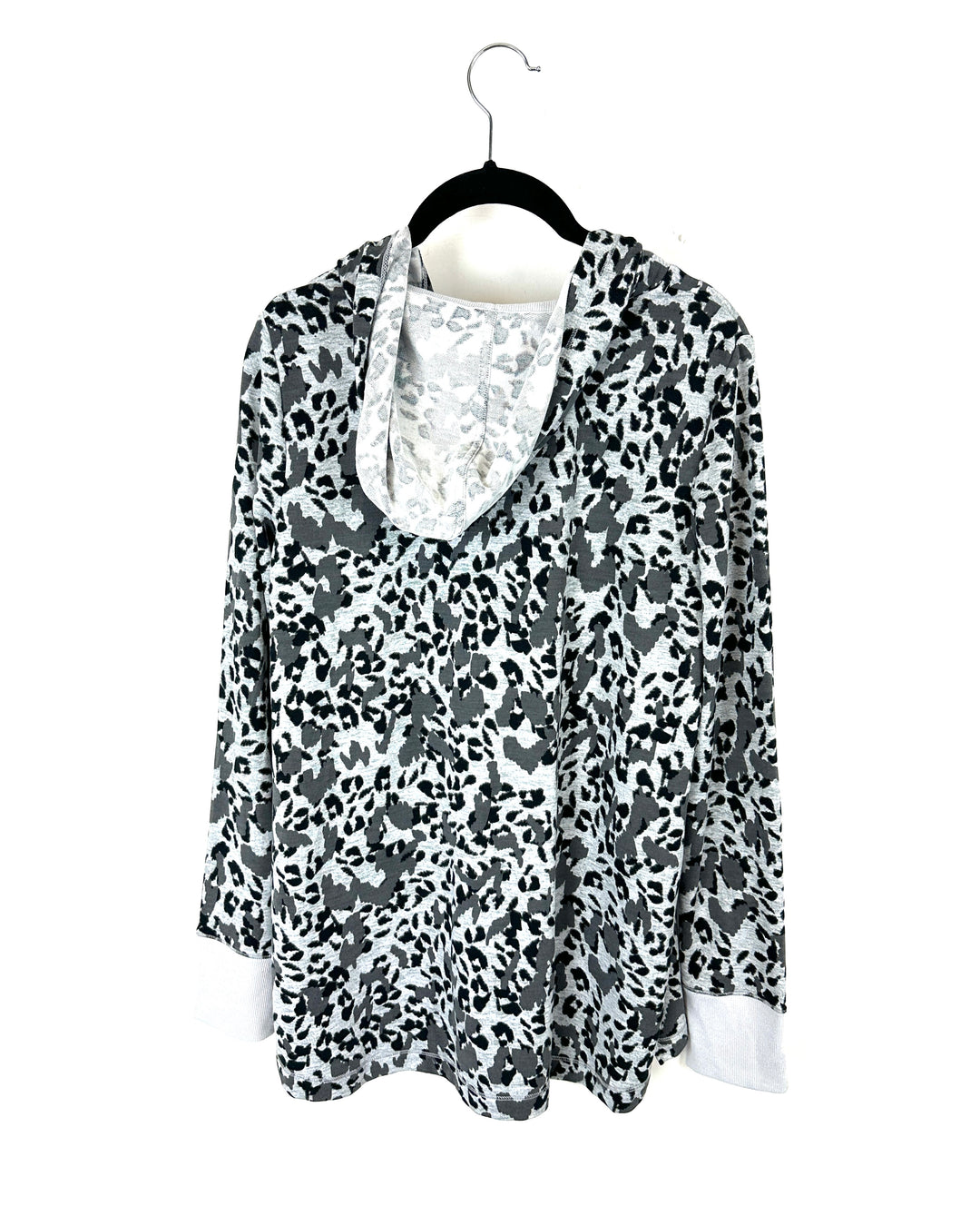 Grey And Black Cheetah Printed Shirt - Small/Medium