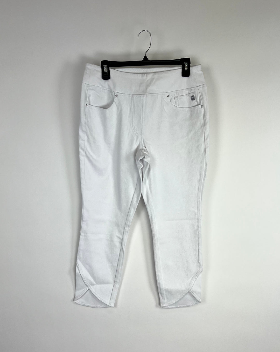 White Petal Hem Cuff Pants - Size 12/14