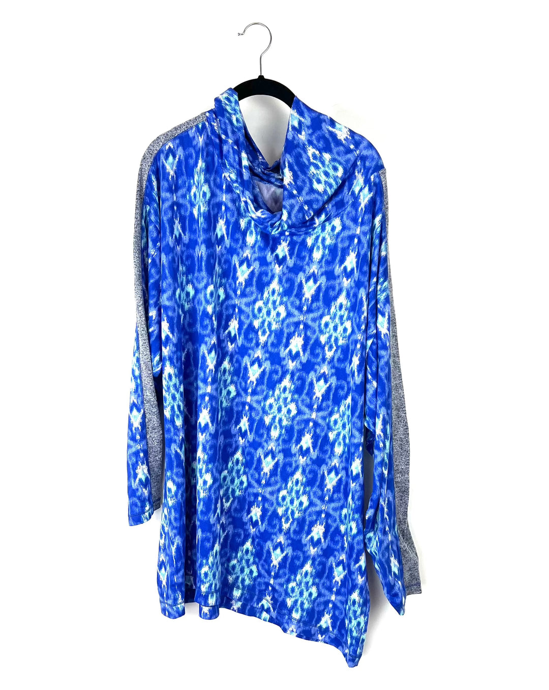 Blue and Grey Printed Turtle Neck Long Sleeved Top - 1x