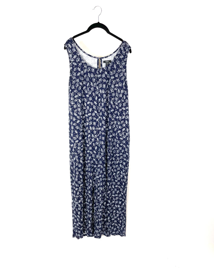 Blue Sleeveless Floral Pattern Nightgown- Size 1X