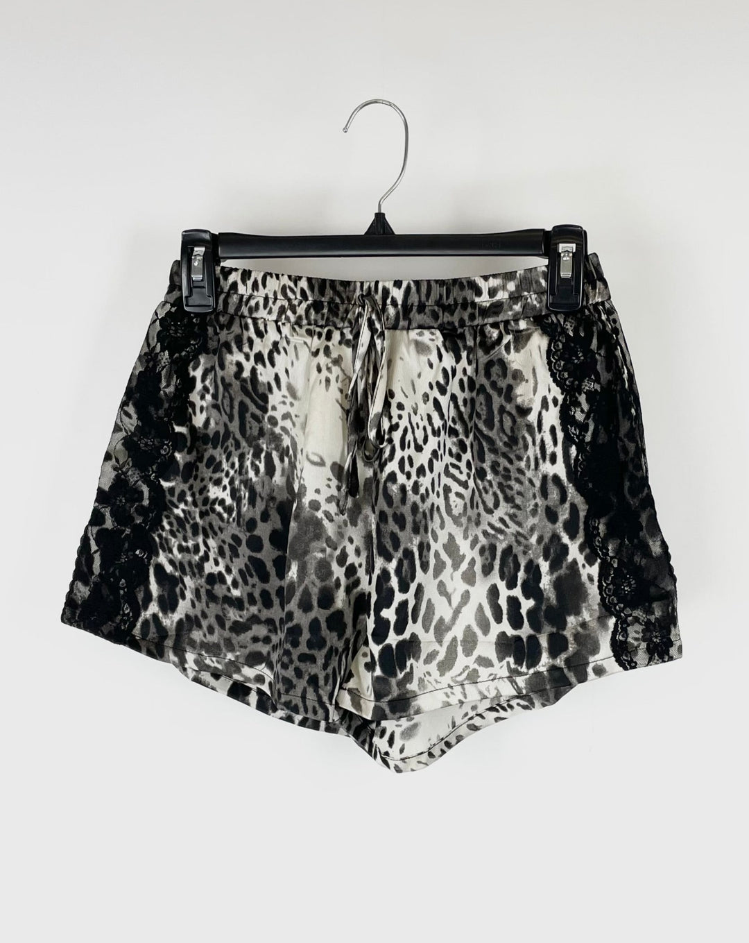 Grey Cheetah Print Flowy Shorts - Small