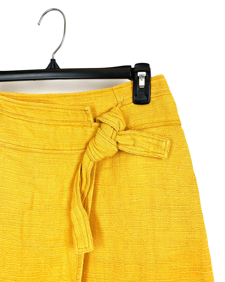 Yellow Mid Length Wrap Skirt - Size 4