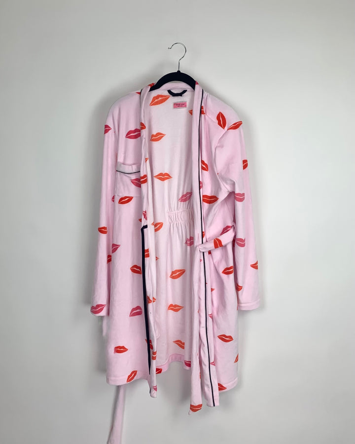 Pink Lip Printed Robe - Small