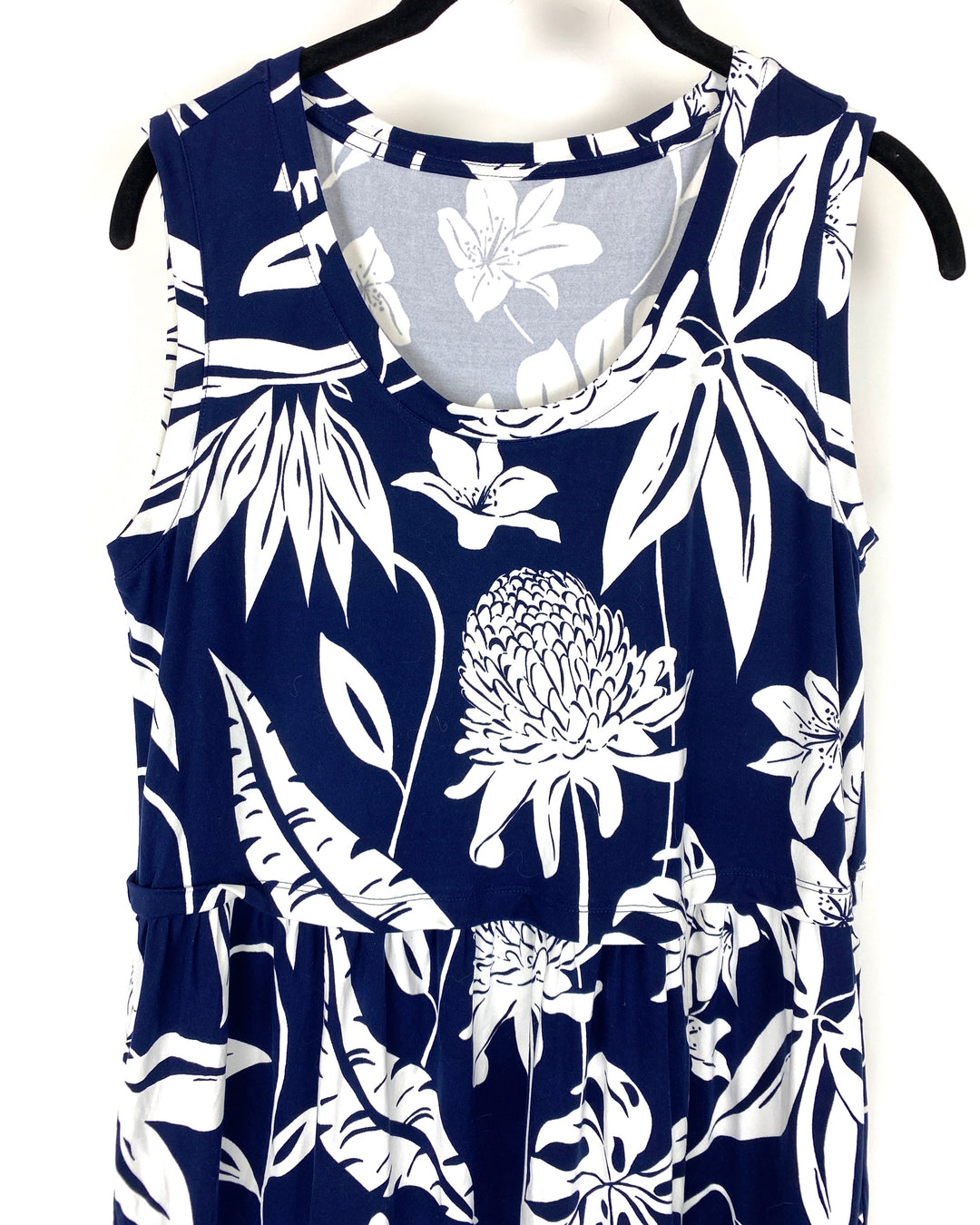 Navy Blue And White Floral Print Dress - Small/Medium