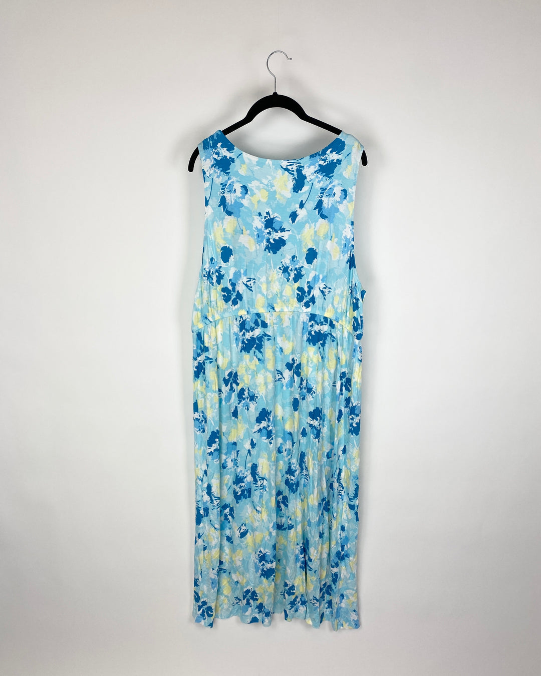 Blue Sleeveless Floral Maxi Dress - Size 1X