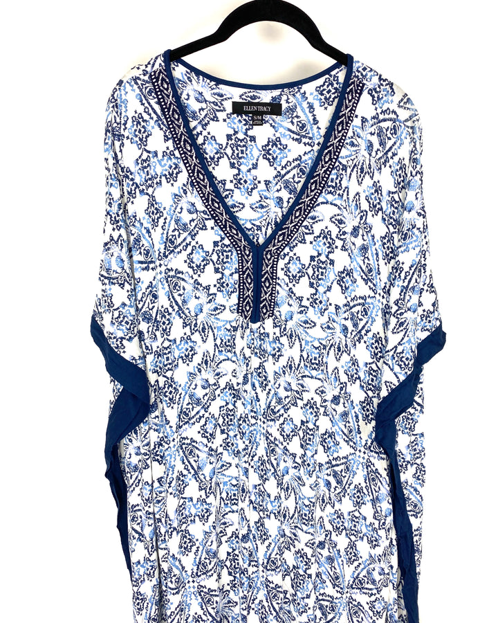 Blue And White V-Neckline Caftan - Small/Medium