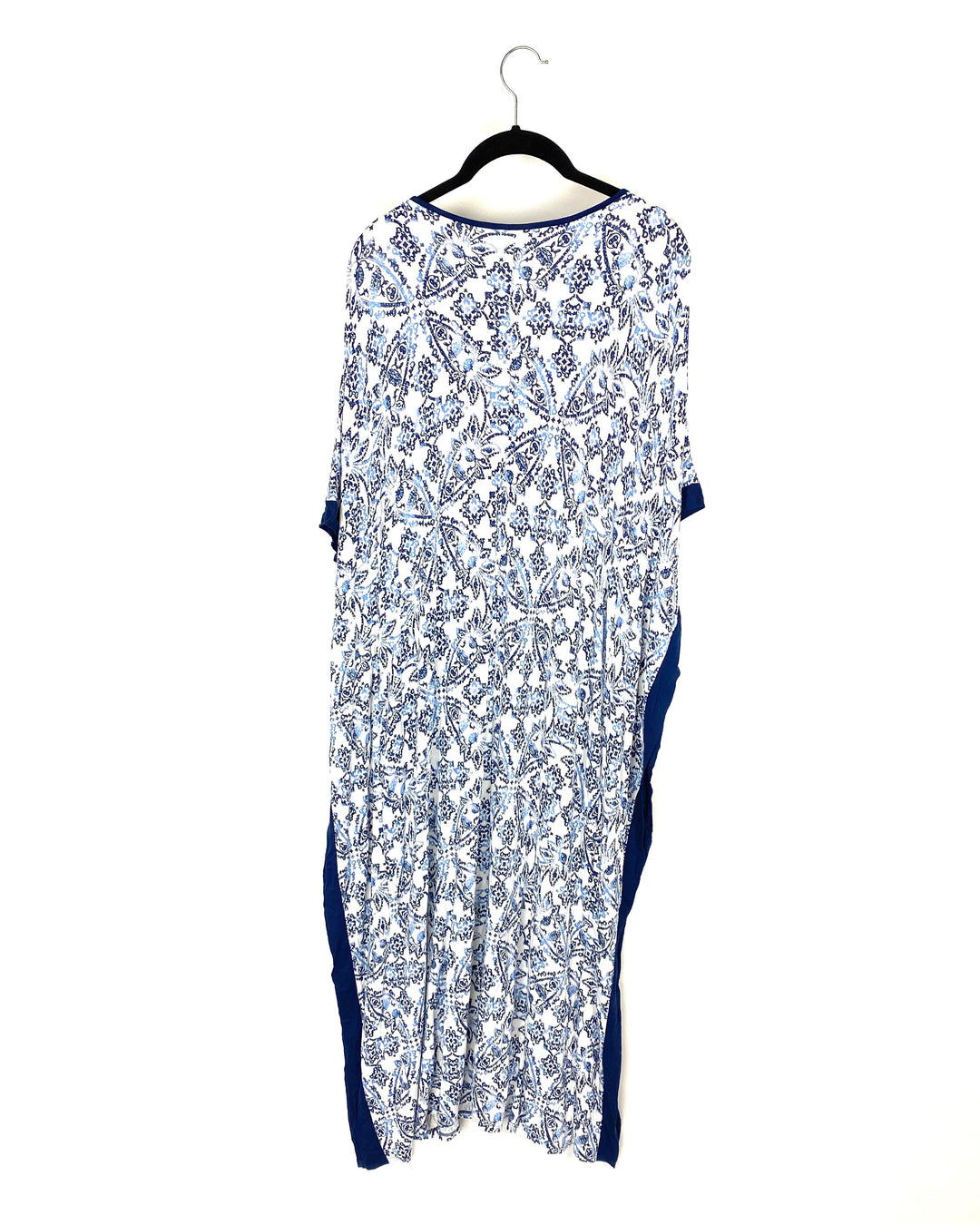 Blue And White V-Neckline Caftan - Small/Medium