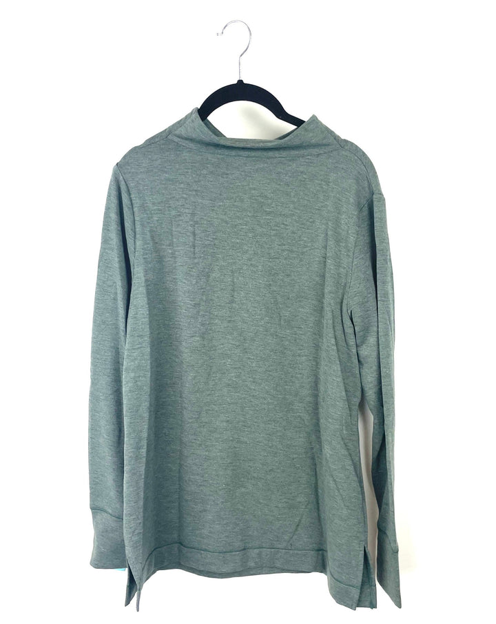 Green Criss Cross Long Sleeve - Size 6/8