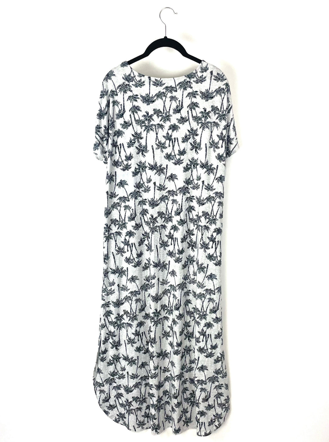 Black And White Tropical Lounge Dress - Small