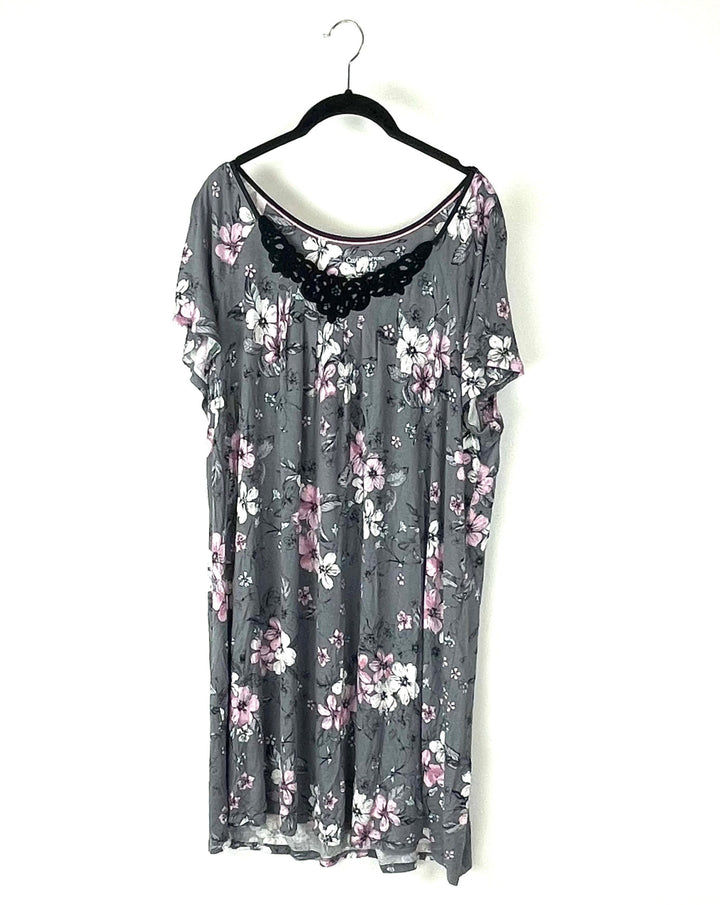 Grey and Pink Floral Nightgown - 1X