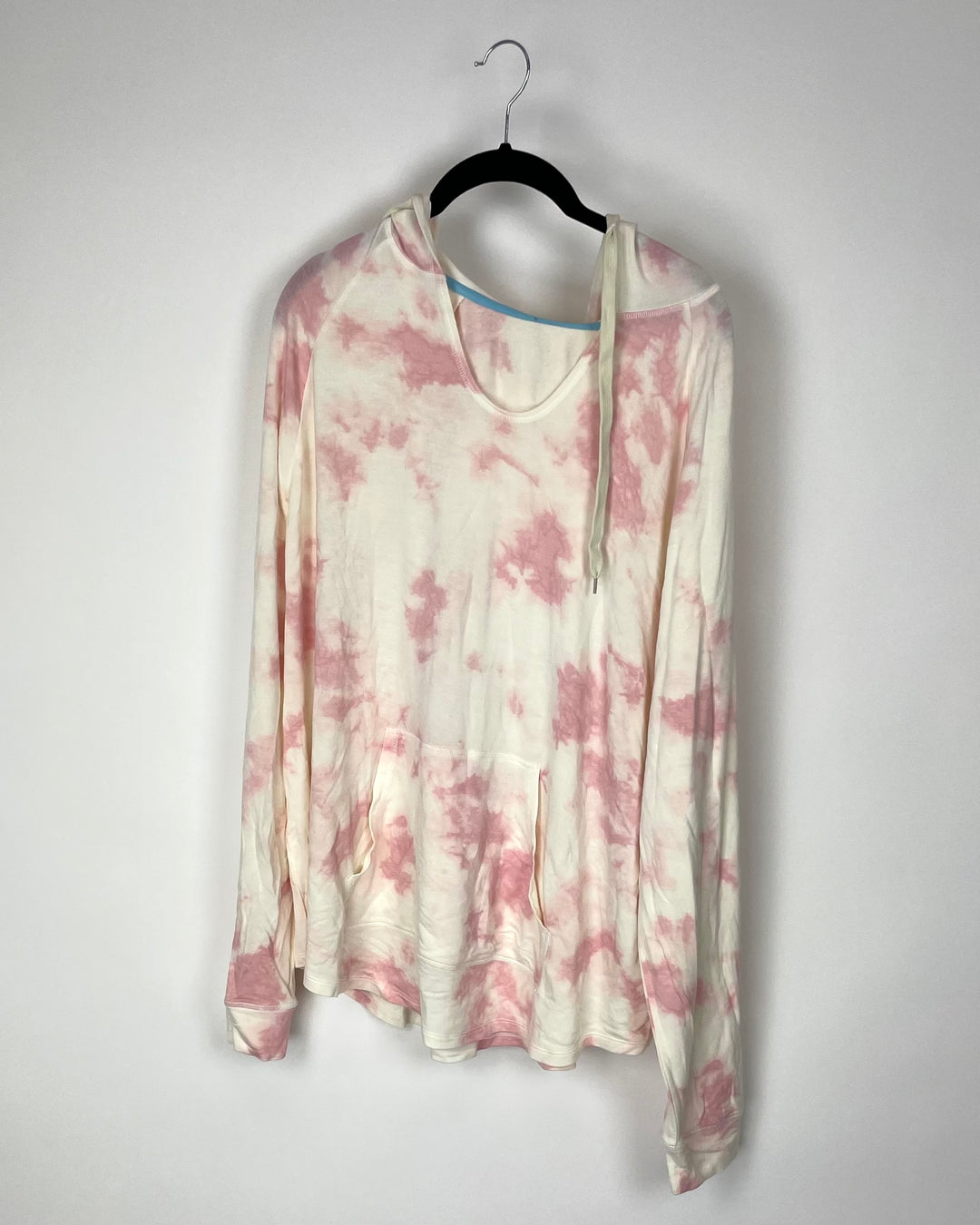 White And Pink Tie-Dye Lounge Set- 1X