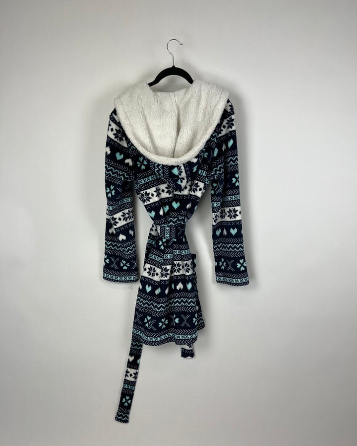 Blue And White Abstract Fuzzy Robe - Small