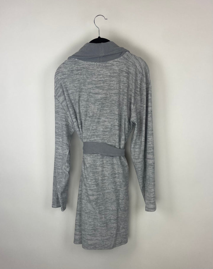 Grey Robe - Size 6/8