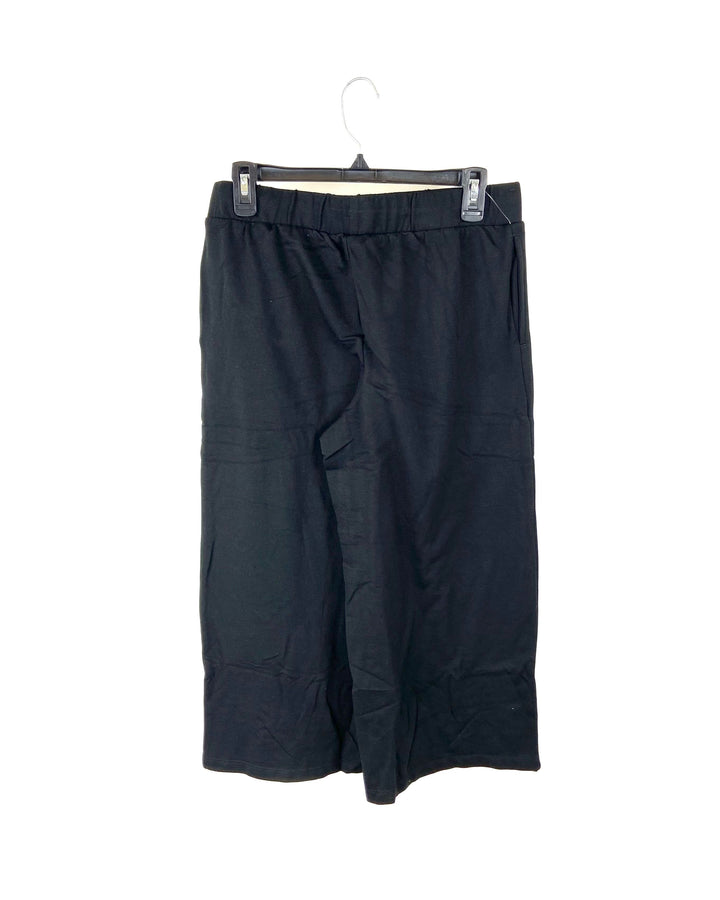 Black Cropped Sweatpants - Size 6/8