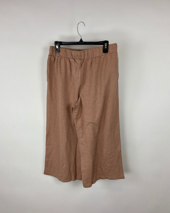 Tan Cropped Sweatpants - Small