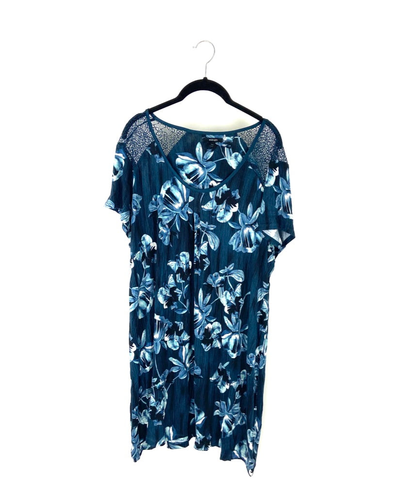 Midnight Blue Flower Nightgown - 1X